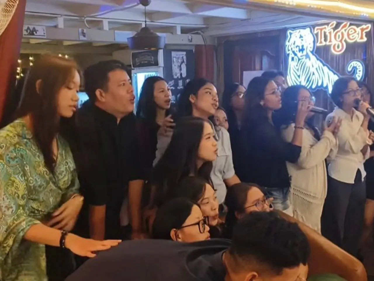 Fun night at Graines de Piaf