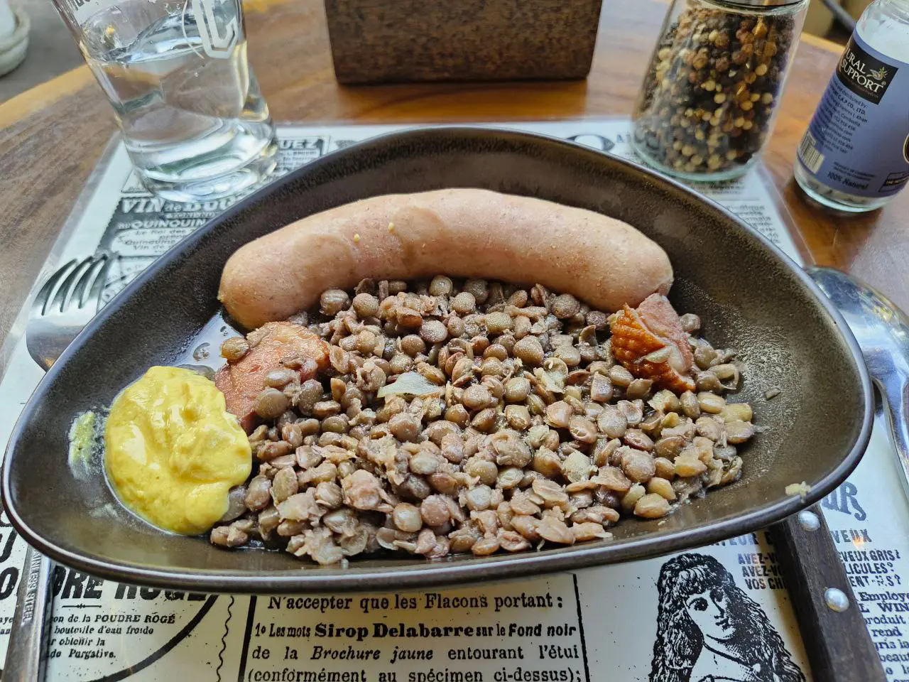 Petit salé aux lentilles_Salted pork with lentils by Graines de Piaf